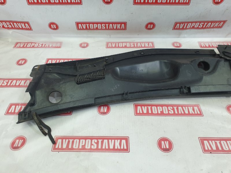 Решетка под лобовое стекло, 250 рублей, Красноярск