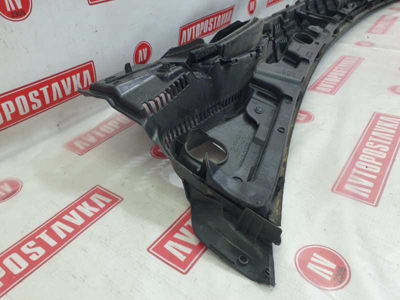 Решетка под лобовое стекло, 500 рублей, Красноярск