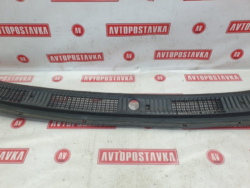 Решетка под лобовое стекло, 500 рублей, Красноярск