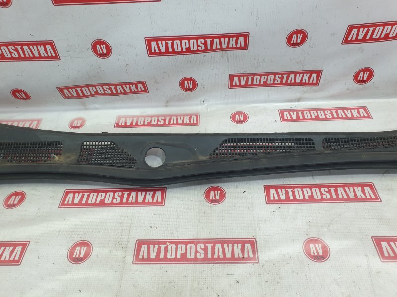 Решетка под лобовое стекло, 300 рублей, Красноярск