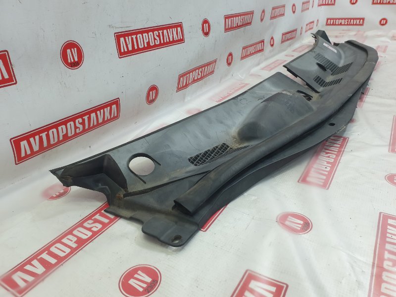 Решетка под лобовое стекло, 250 рублей, Красноярск