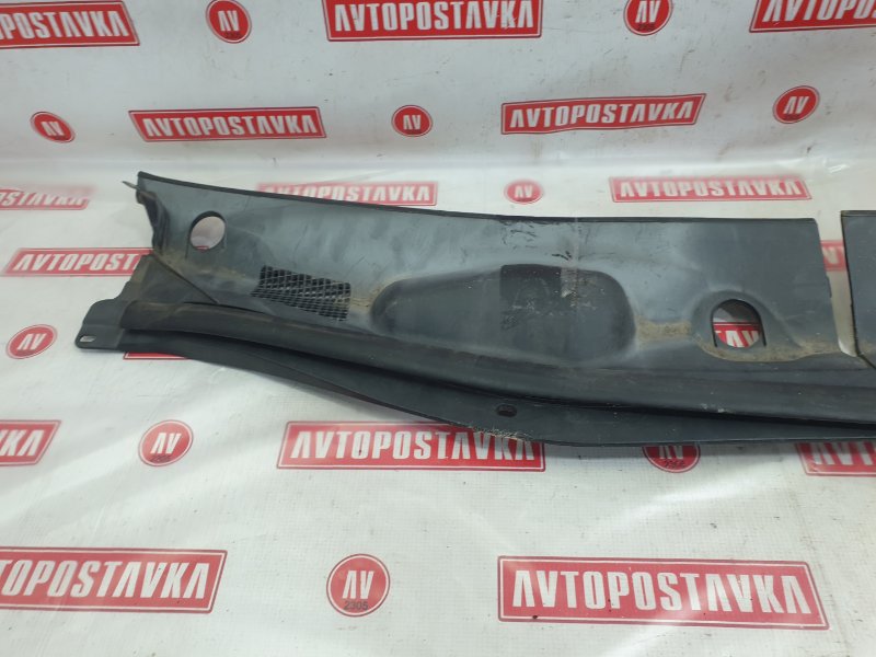 Решетка под лобовое стекло, 250 рублей, Красноярск