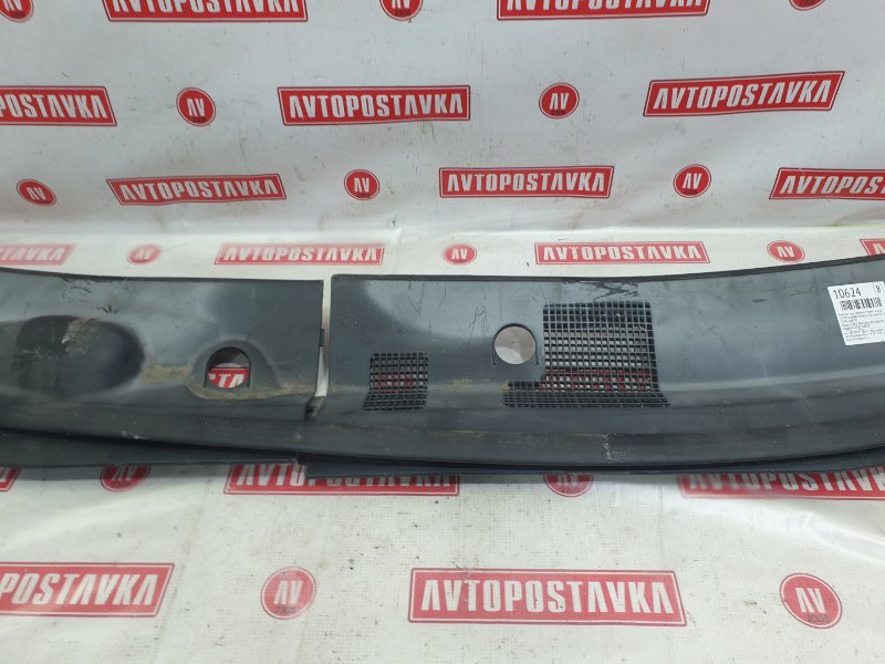 Решетка под лобовое стекло, 250 рублей, Красноярск