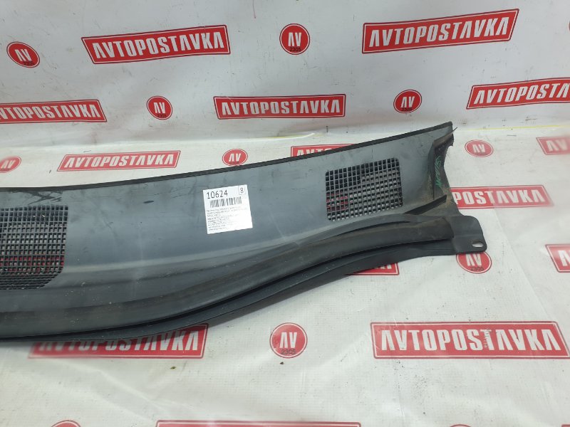 Решетка под лобовое стекло, 250 рублей, Красноярск