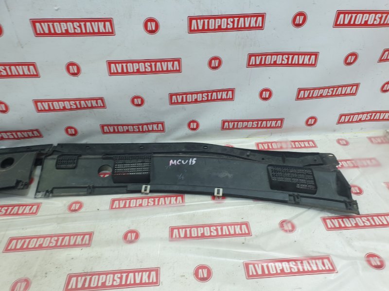 Решетка под лобовое стекло, 250 рублей, Красноярск