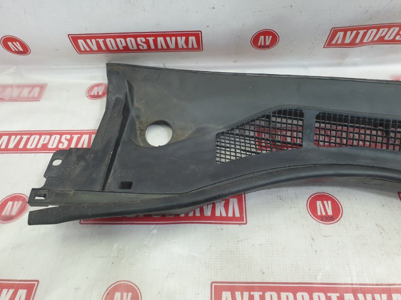 Решетка под лобовое стекло, 300 рублей, Красноярск