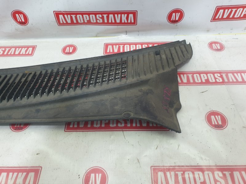 Решетка под лобовое стекло, 500 рублей, Красноярск