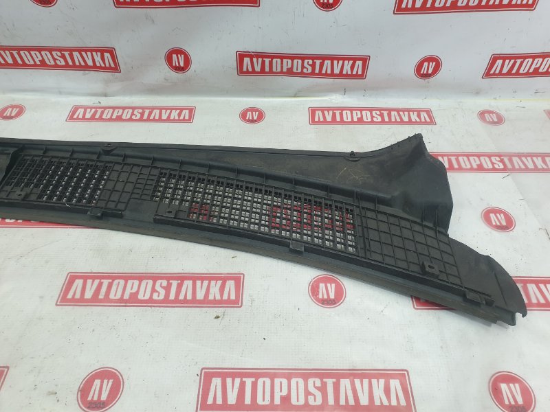 Решетка под лобовое стекло, 500 рублей, Красноярск