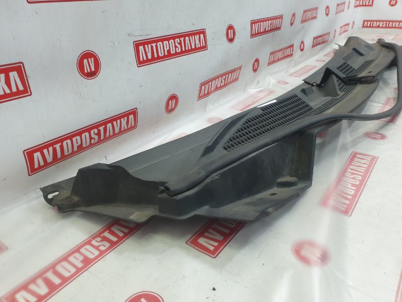 Решетка под лобовое стекло, 500 рублей, Красноярск