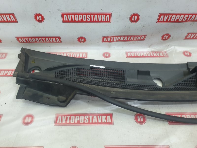 Решетка под лобовое стекло, 500 рублей, Красноярск