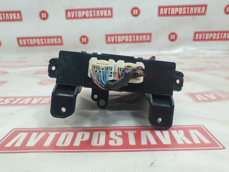 Блок управления климат-контролем, 1000 рублей, Красноярск