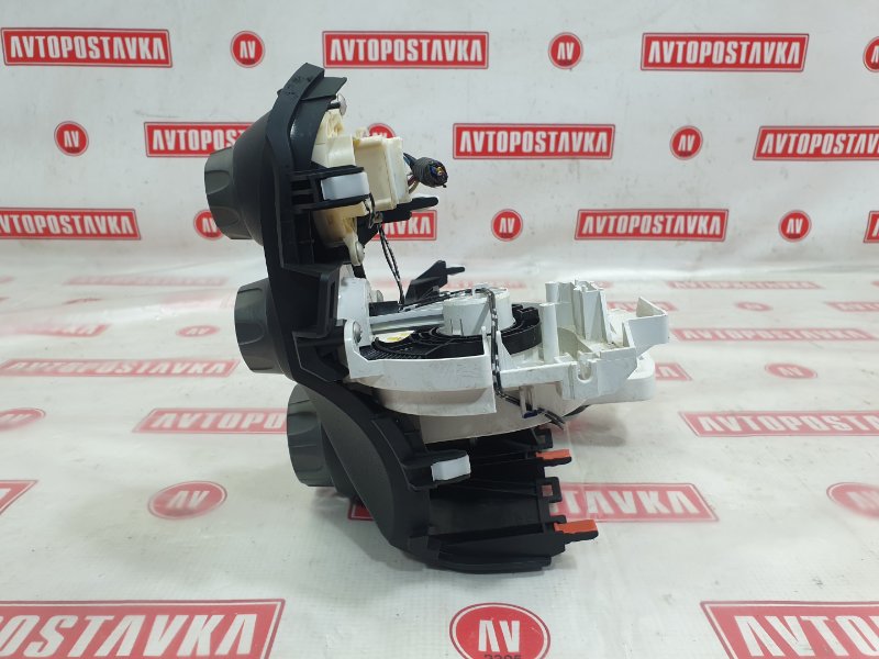 Блок управления климат-контролем, 500 рублей, Красноярск