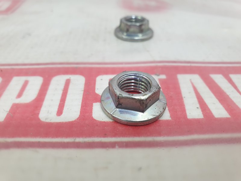 Гайка маховика, 200 рублей, Красноярск