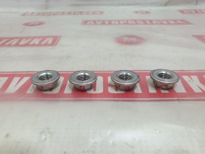 Гайка маховика, 200 рублей, Красноярск