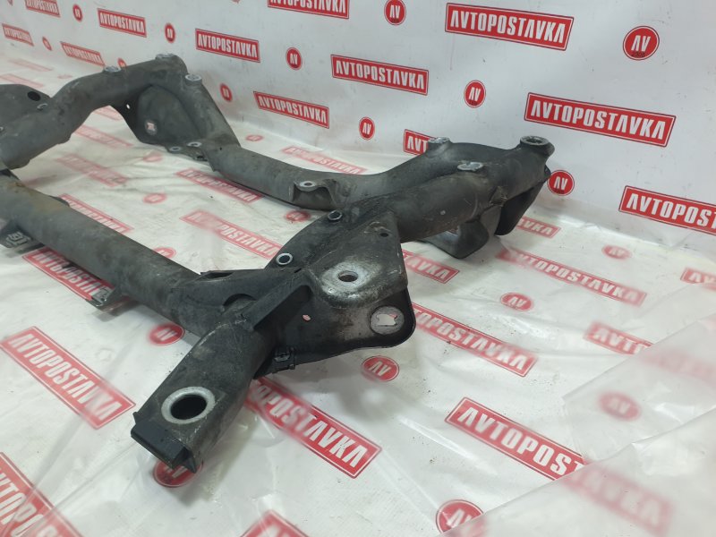 Подрамник поперечный, 6000 рублей, Красноярск