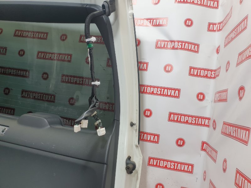 Дверь багажника, 30000 рублей, Красноярск