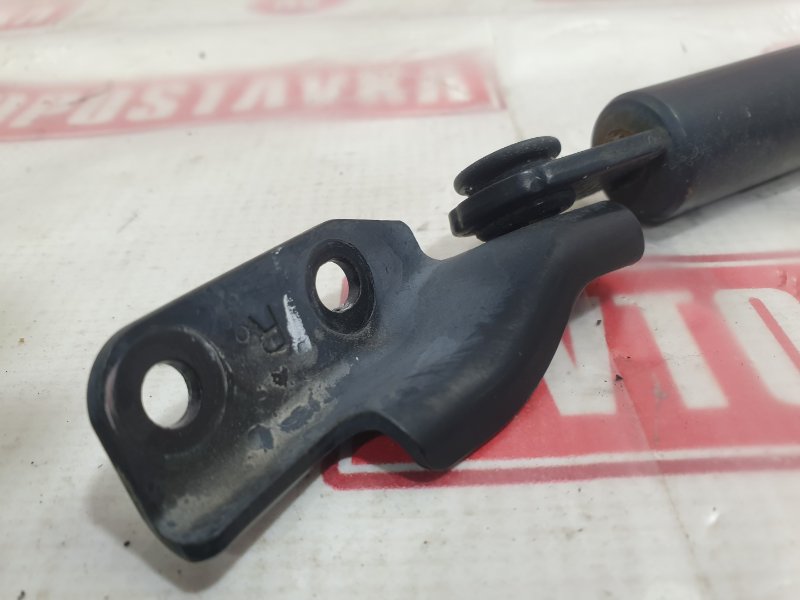 Амортизатор двери багажника, 1200 рублей, Красноярск