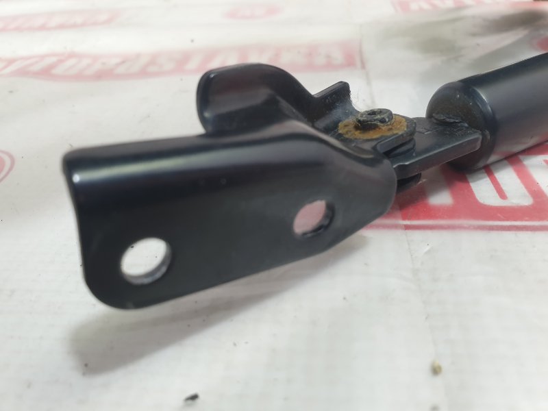 Амортизатор двери багажника, 1200 рублей, Красноярск