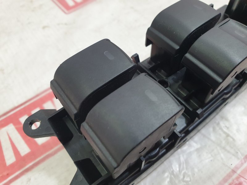 Блок управления стеклоподъемниками, 500 рублей, Красноярск