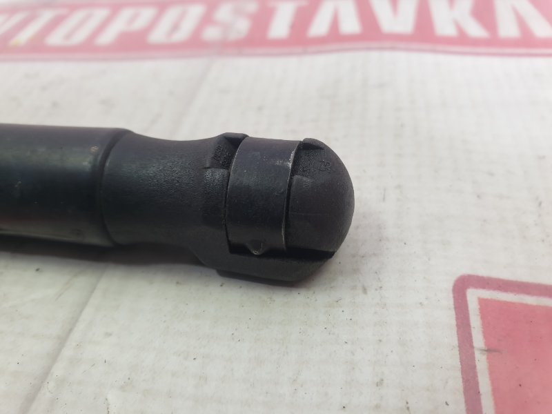 Амортизатор капота, 500 рублей, Красноярск