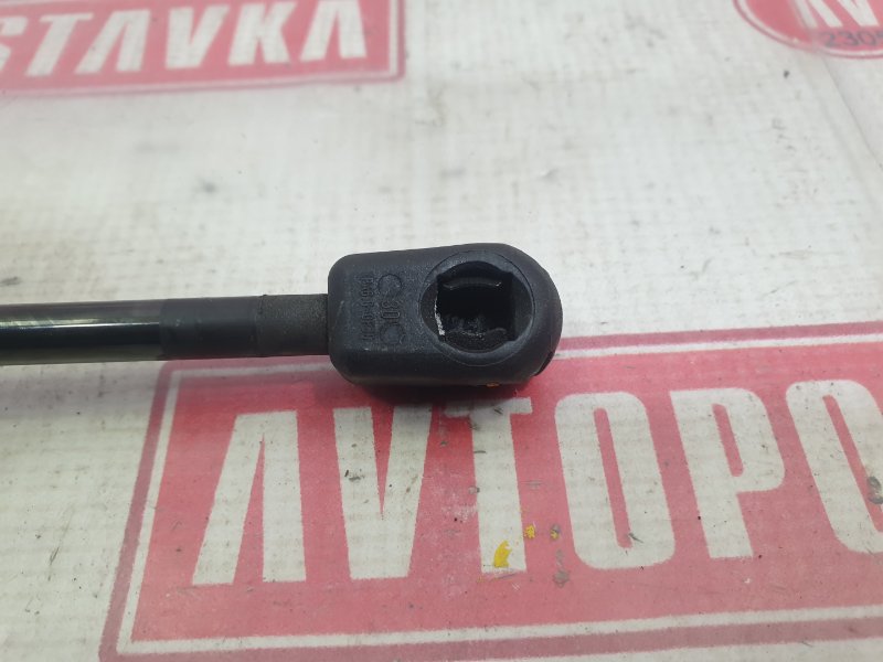 Амортизатор капота, 500 рублей, Красноярск