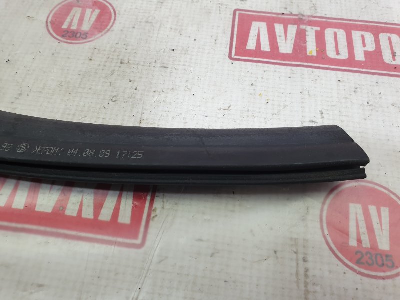 Уплотнительная резинка капота, 300 рублей, Красноярск