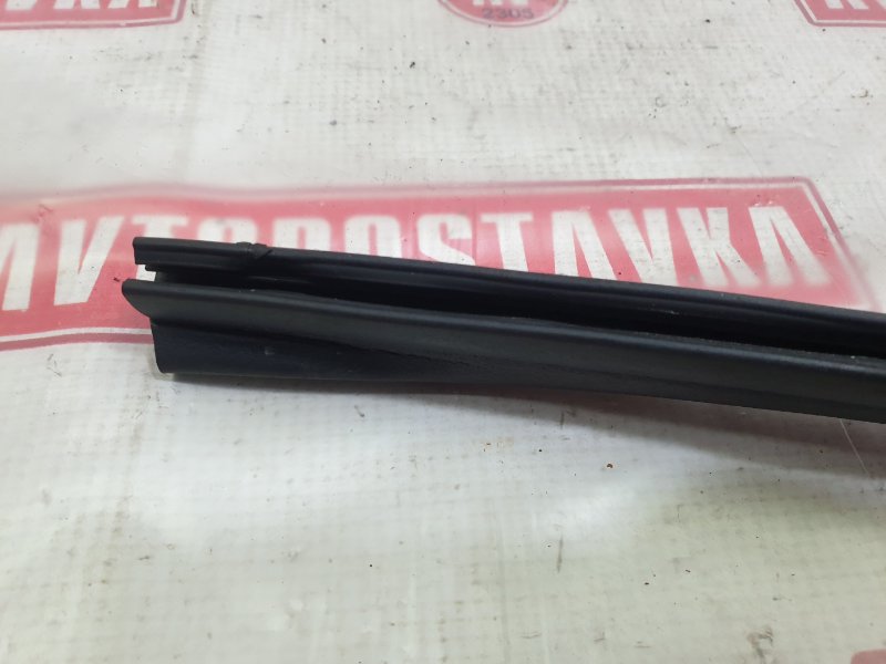 Уплотнительная резинка капота, 300 рублей, Красноярск