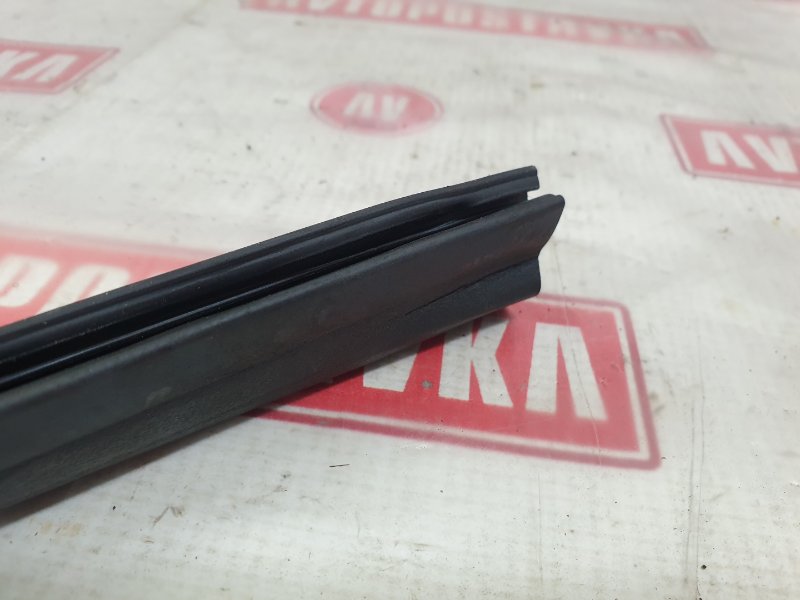 Уплотнительная резинка капота, 300 рублей, Красноярск