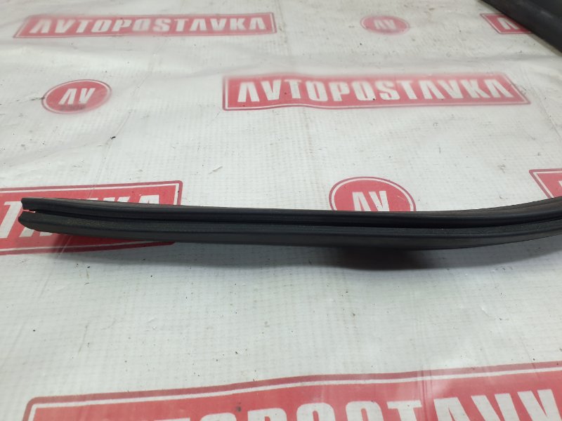 Уплотнительная резинка капота, 300 рублей, Красноярск