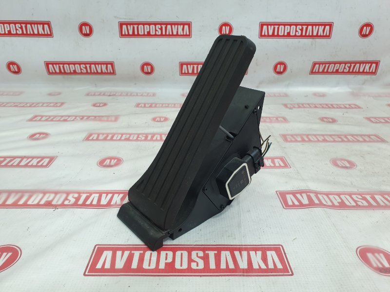 Педаль газа, 1000 рублей, Красноярск