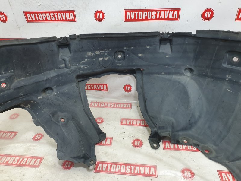 Подкрылок, 500 рублей, Красноярск