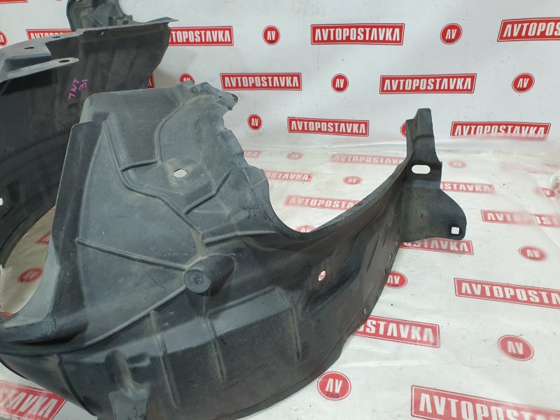 Подкрылок, 500 рублей, Красноярск