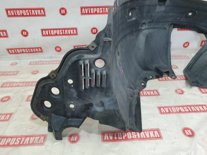 Подкрылок, 500 рублей, Красноярск