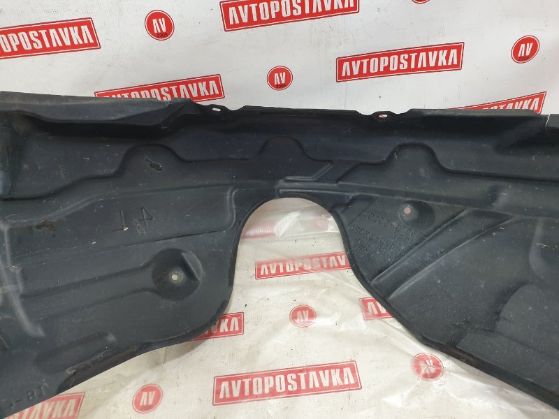 Подкрылок, 2900 рублей, Красноярск