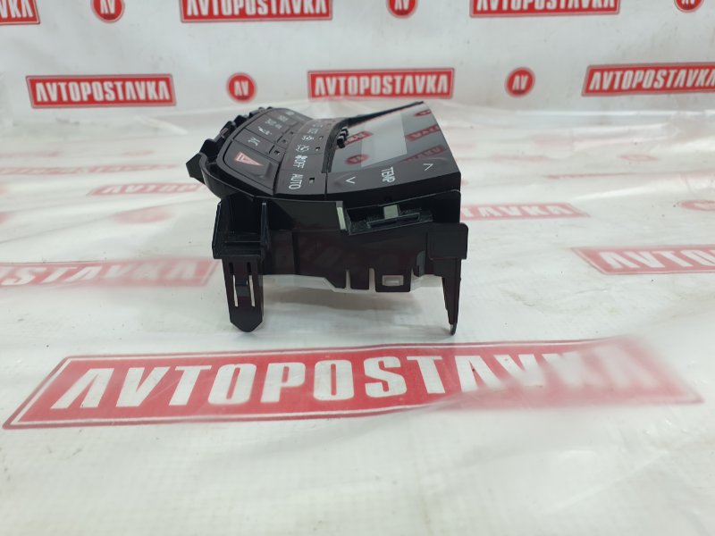 Блок управления климат-контролем, 2000 рублей, Красноярск