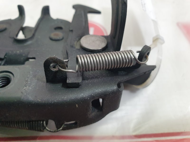 Замок капота, 500 рублей, Красноярск