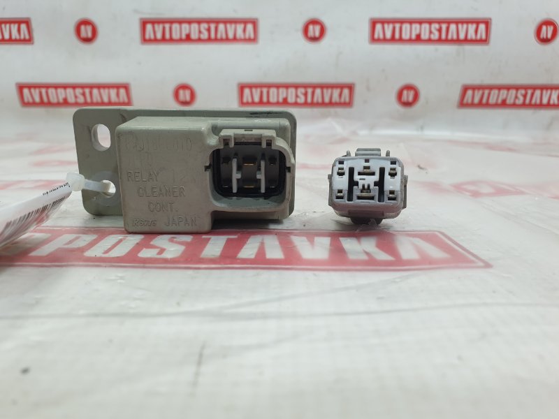 Реле омывателя фар, 1000 рублей, Красноярск