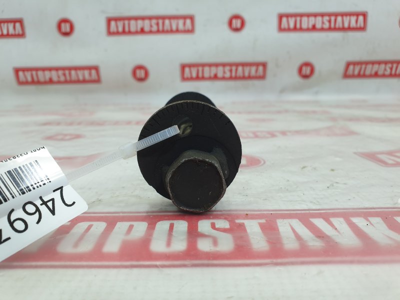 Болт развальный, 900 рублей, Красноярск