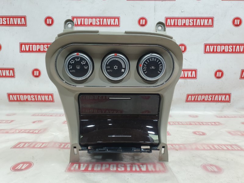 Блок управления климат-контролем, 2100 рублей, Красноярск