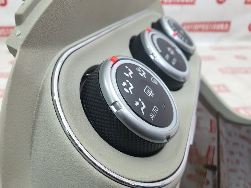 Блок управления климат-контролем, 2100 рублей, Красноярск