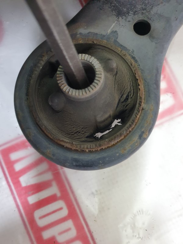 Рычаг подвески нижний, 1000 рублей, Красноярск