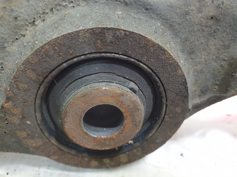 Рычаг подвески нижний, 500 рублей, Красноярск