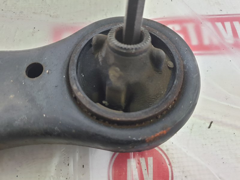 Рычаг подвески нижний, 1300 рублей, Красноярск