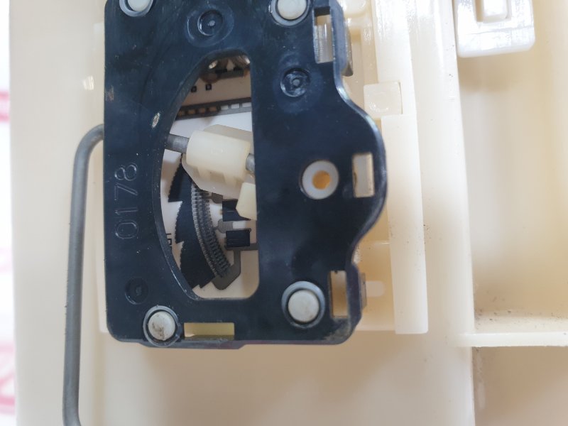 Насос топливный, 1800 рублей, Красноярск