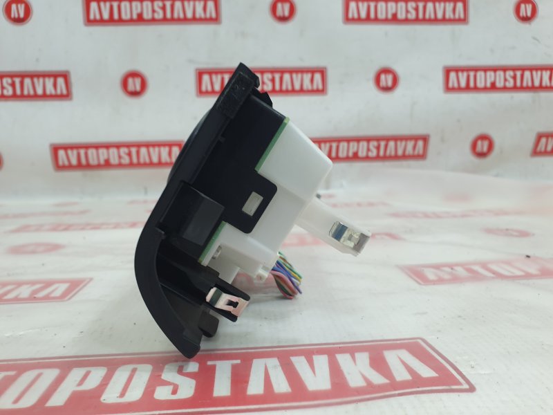 Блок управления климат-контролем, 300 рублей, Красноярск