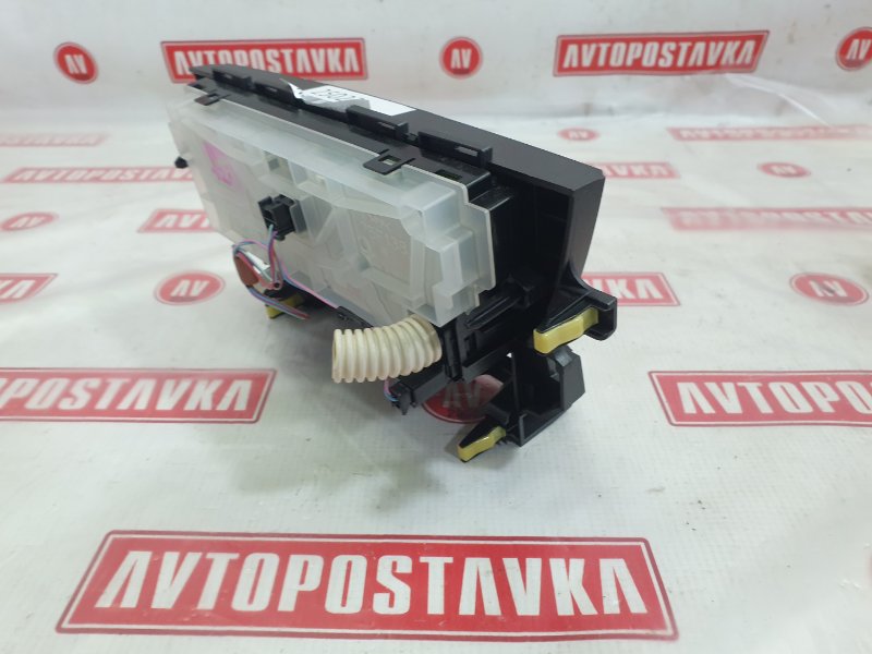 Блок управления климат-контролем, 1000 рублей, Красноярск