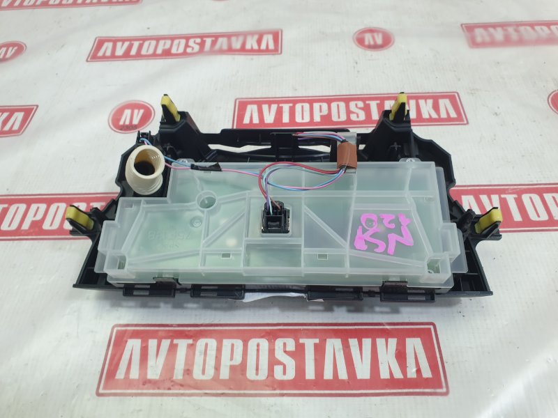 Блок управления климат-контролем, 1000 рублей, Красноярск