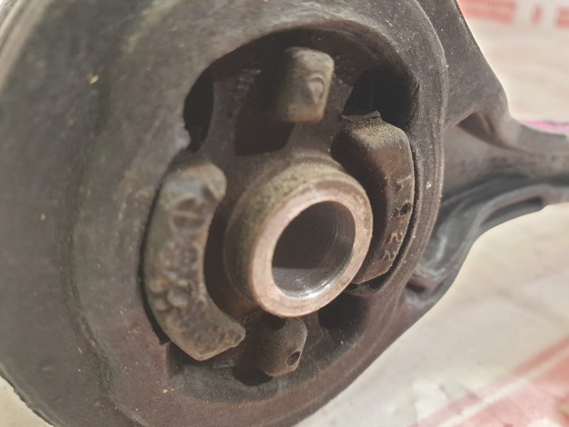 Подушка двигателя, 300 рублей, Красноярск