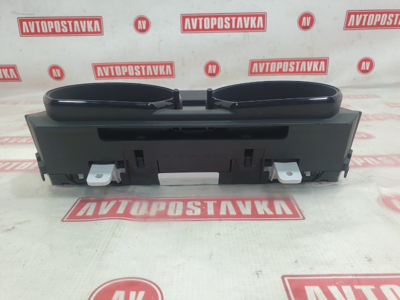 Панель приборов, 2000 рублей, Красноярск