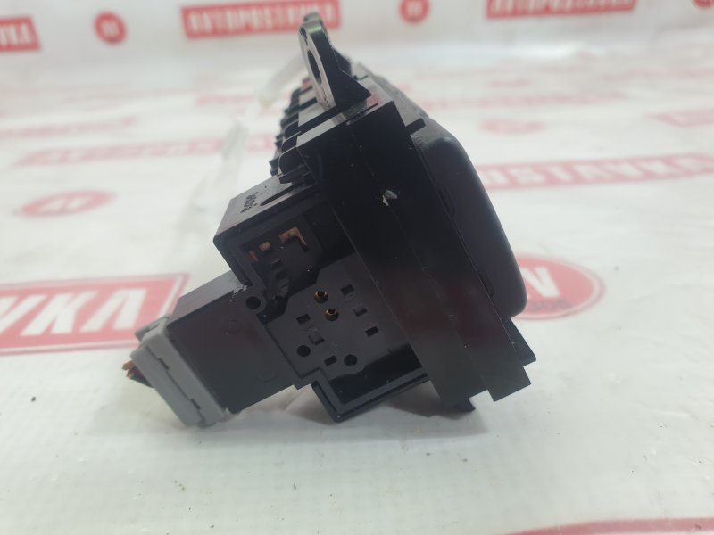 Кнопка системы стабилизации, 500 рублей, Красноярск